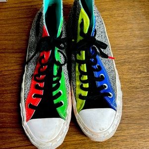 NBA men’s size 9/women’s 11 converse